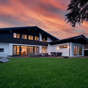 Schmuckstück Am Mit Schnellem Wlan, Sauna, Kamin&fitness Schliersee